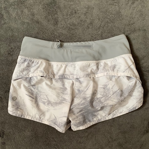 Lululemon running shorts - Picture 3 of 4